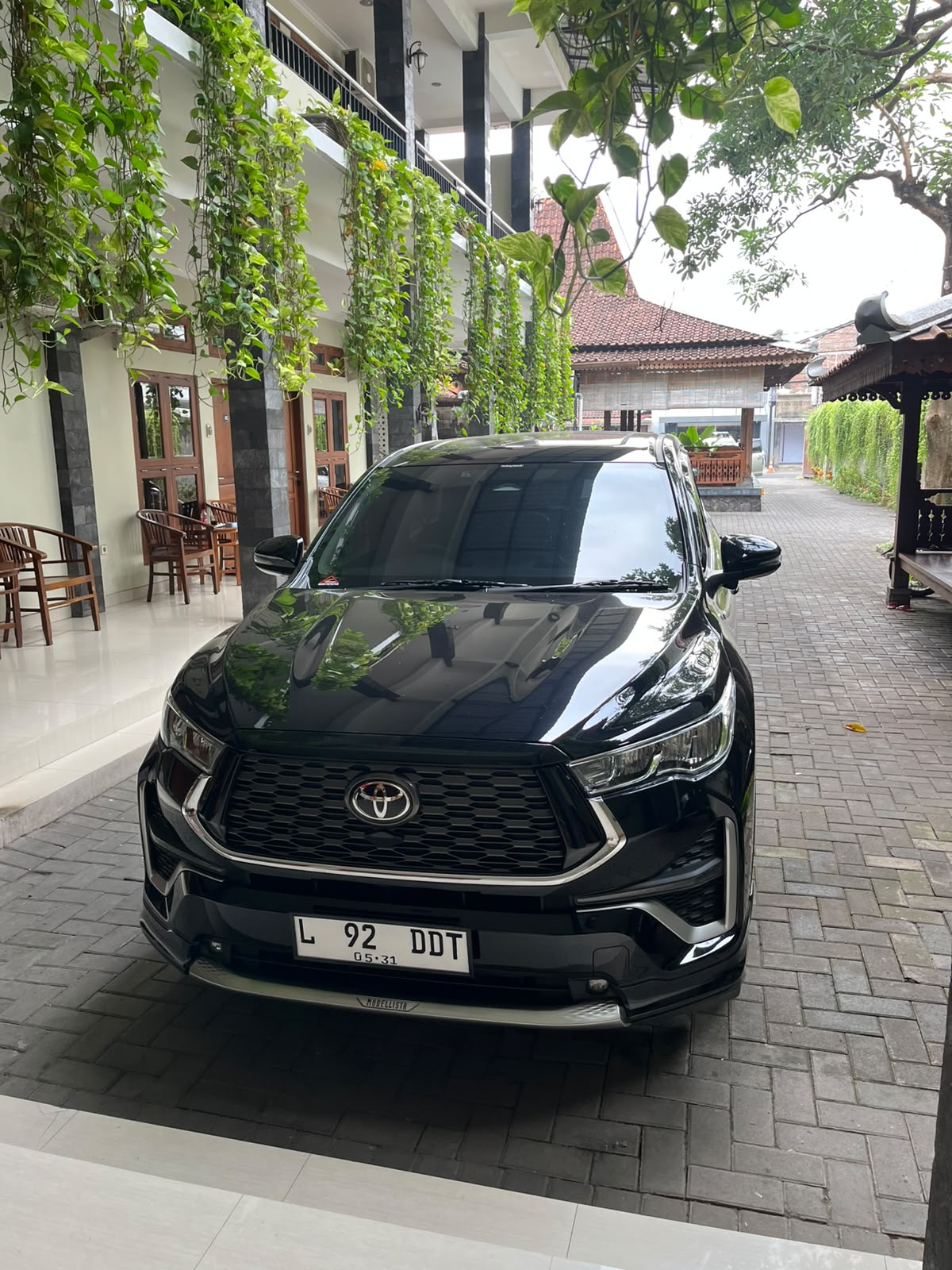 Toyota Innova Zenix type Q